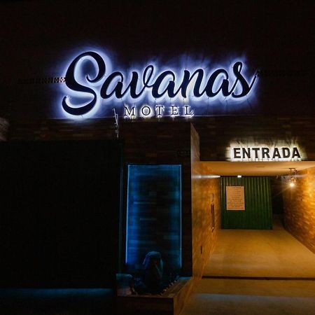 Savanas Motel Понта Гроса Екстериор снимка