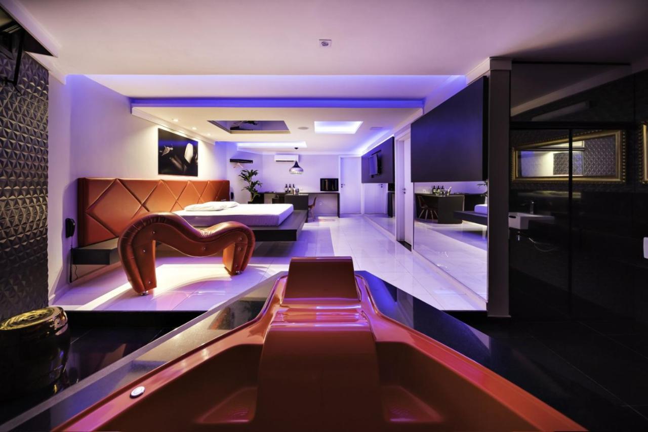 Savanas Motel Понта Гроса Екстериор снимка