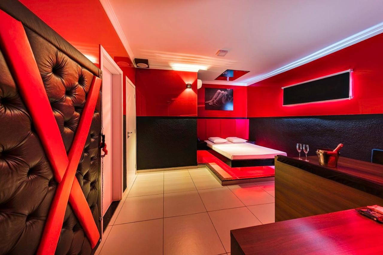 Savanas Motel Понта Гроса Екстериор снимка